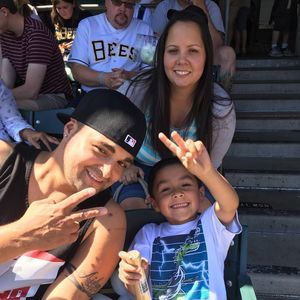 Meet your Posher, Adrian